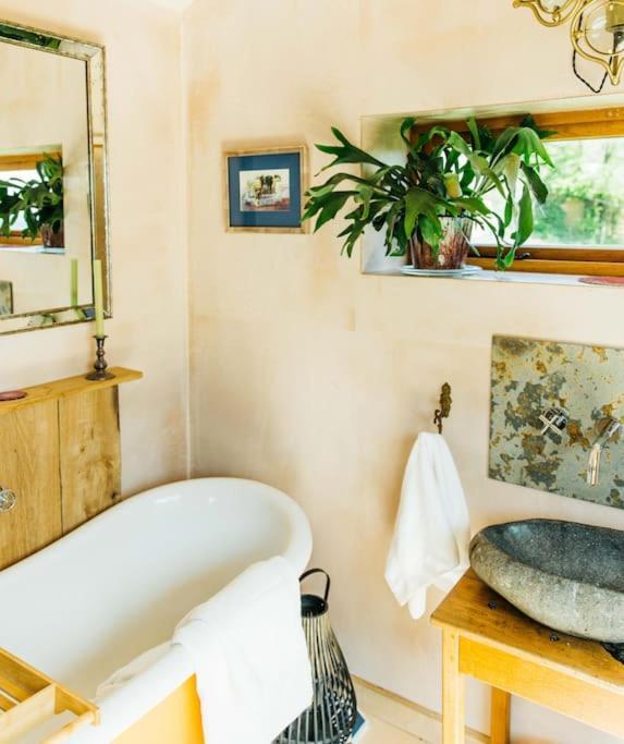 Romantic Country Annex With Views - 10 Min To Bath Cold Ashton Ngoại thất bức ảnh